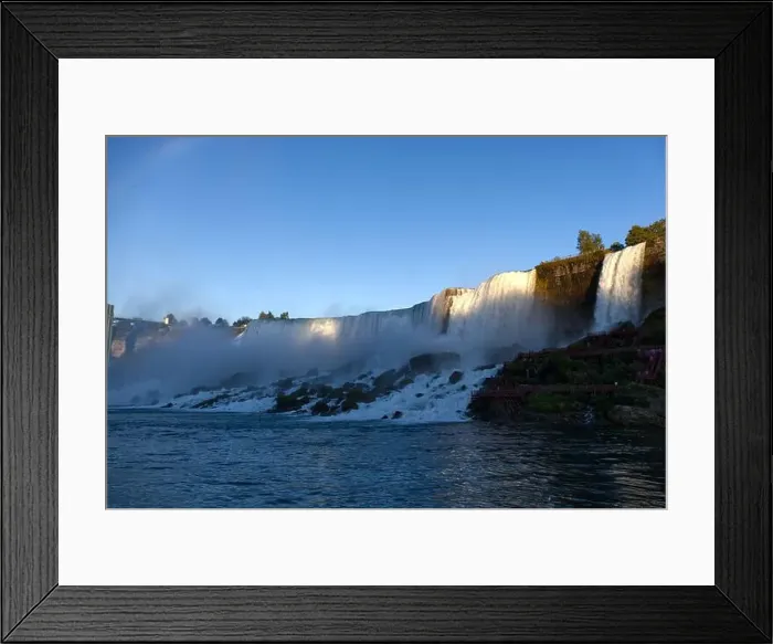 Framed Print : 2yntp7m Framed Print : 2yntp7m