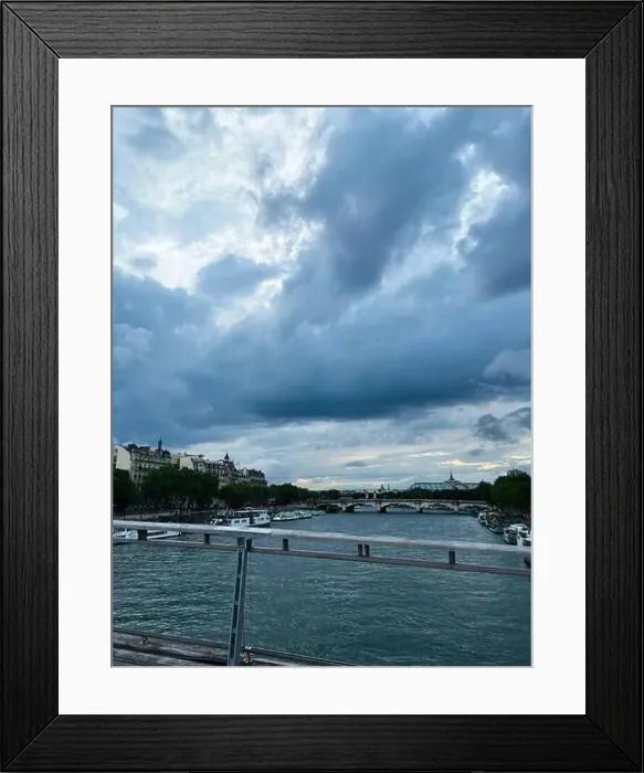 Framed Print : 2ynw9hg Framed Print : 2ynw9hg