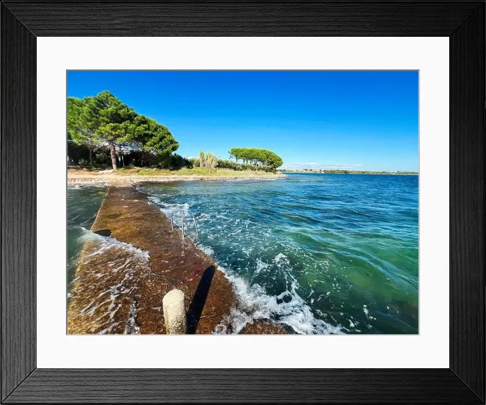 Framed Print : 2ynwb0y Framed Print : 2ynwb0y