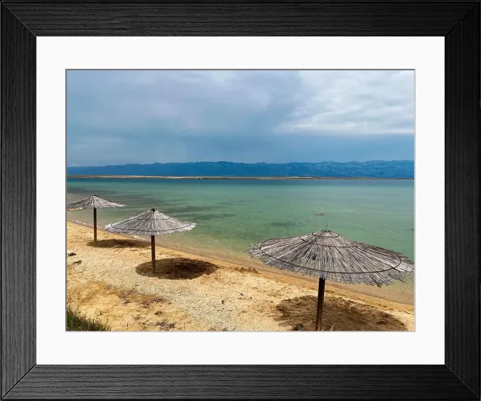 Framed Print : 2ynwb6e Framed Print : 2ynwb6e