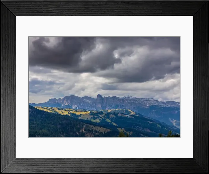 Framed Print : 2ynxg07 Framed Print : 2ynxg07