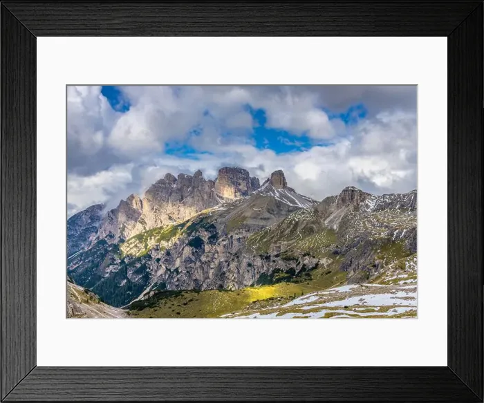 Framed Print : 2ynxhw0 Framed Print : 2ynxhw0