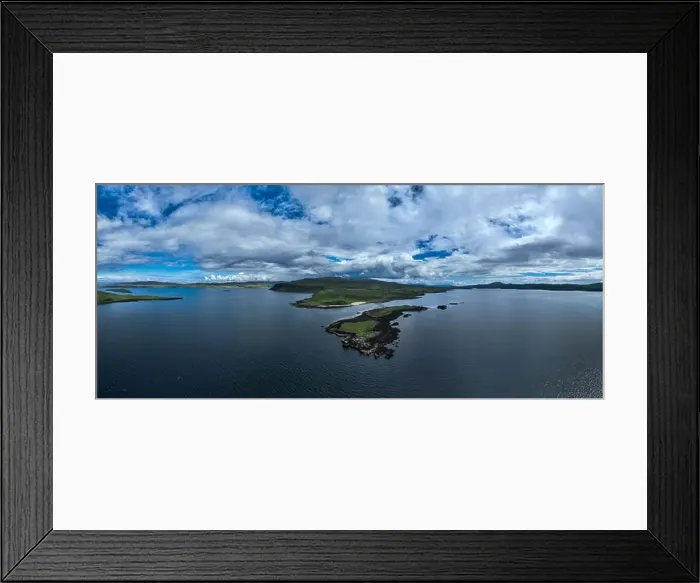 Framed Print : 2yp0pw7 Framed Print : 2yp0pw7