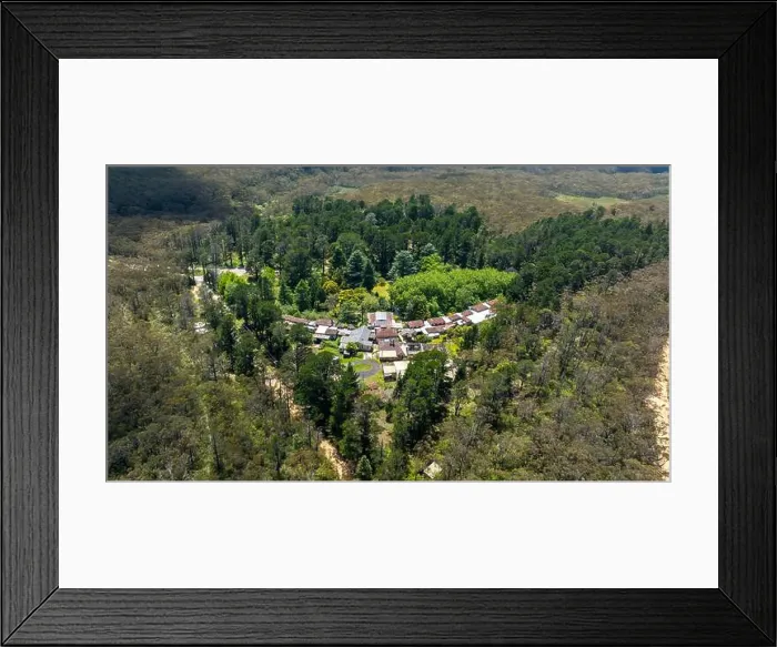 Framed Print : 2yp5xwr Framed Print : 2yp5xwr