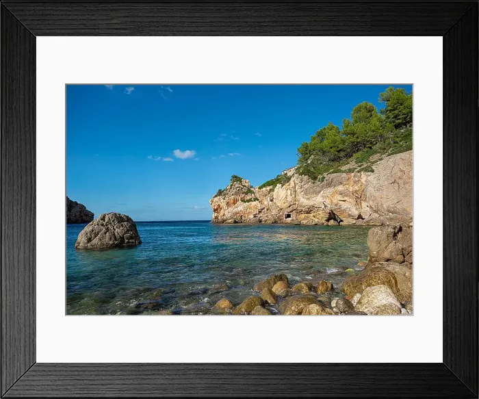 Framed Print : 2ypg7k0 Framed Print : 2ypg7k0