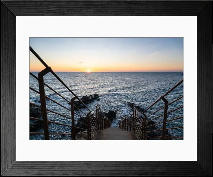 Framed Print : 2ypn1mf Framed Print : 2ypn1mf