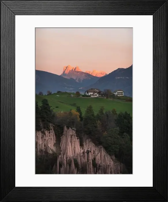 Framed Print : 2ypy7ek Framed Print : 2ypy7ek