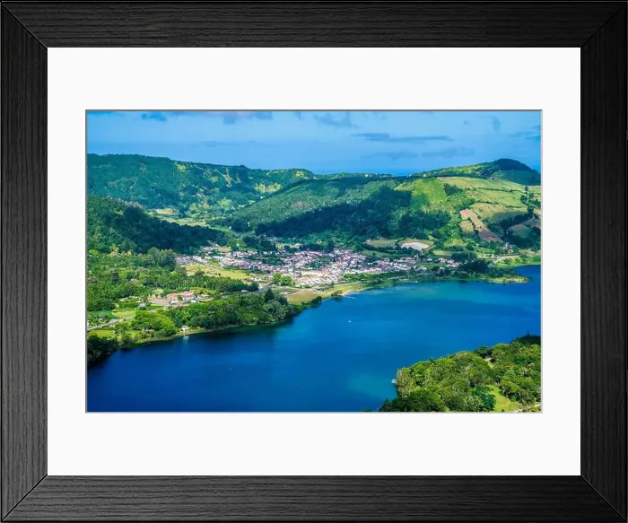 Framed Print : 2yrmc9x