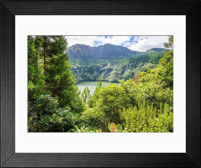 Framed Print : 2yrmce9