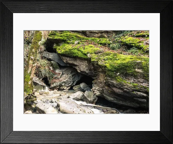 Framed Print : 2yw3f7c Framed Print : 2yw3f7c