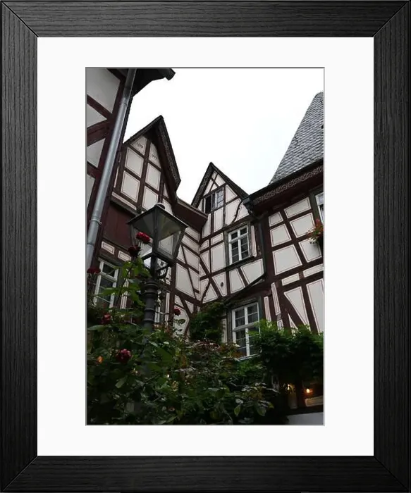 Framed Print : 2ywat5p Framed Print : 2ywat5p