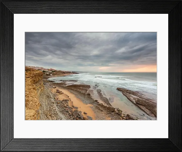 Framed Print : 2yx0mrb Framed Print : 2yx0mrb