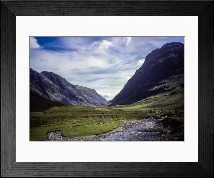Framed Print : 2yxhc84 Framed Print : 2yxhc84