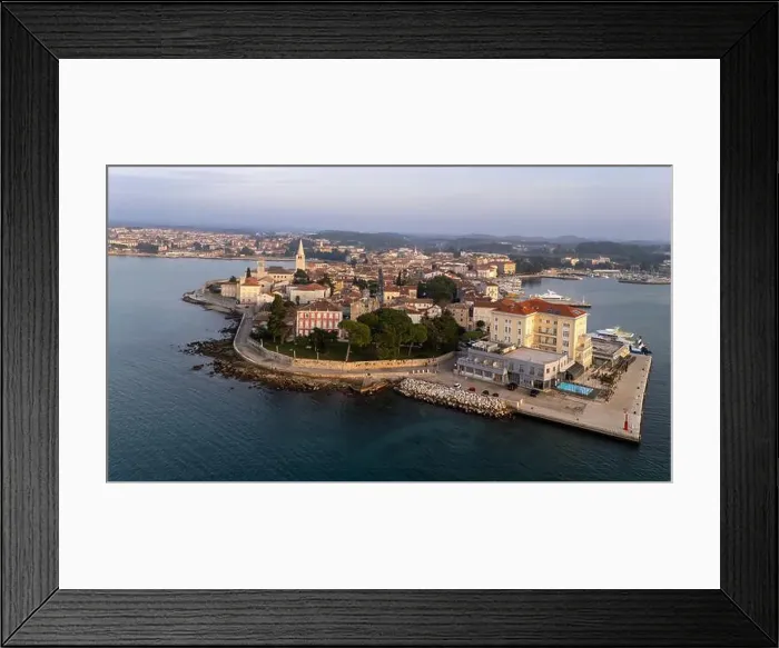 Framed Print : 2yxman7 Framed Print : 2yxman7