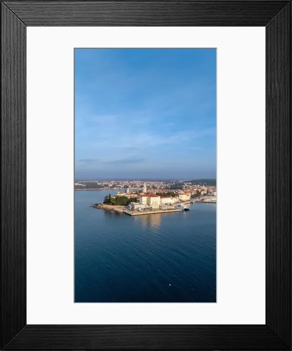 Framed Print : 2yxmbbd Framed Print : 2yxmbbd