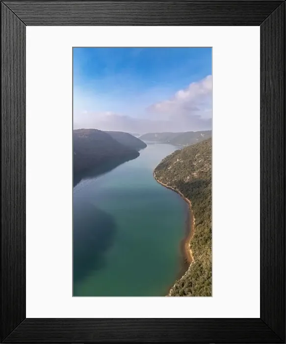 Framed Print : 2yxmcdh Framed Print : 2yxmcdh