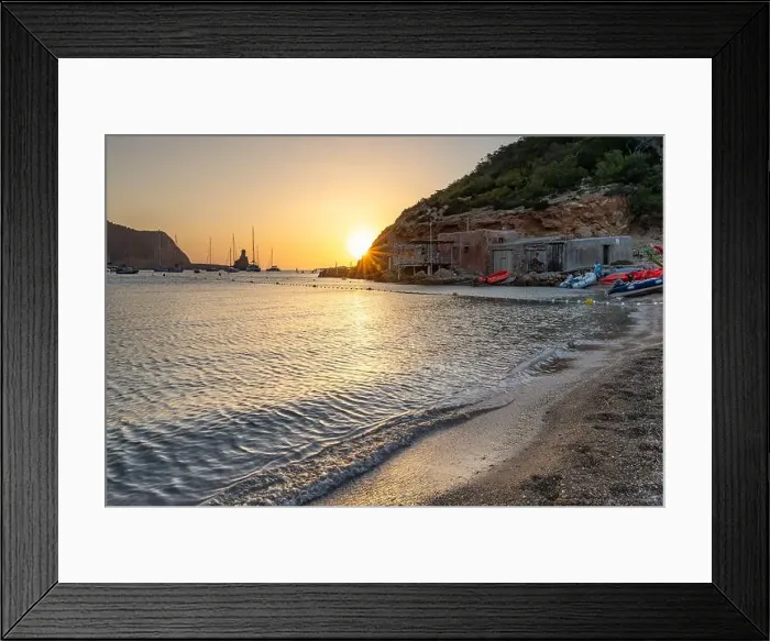 Framed Print : 2yy08xc Framed Print : 2yy08xc