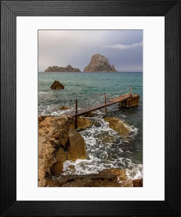 Framed Print : 2yy08xm