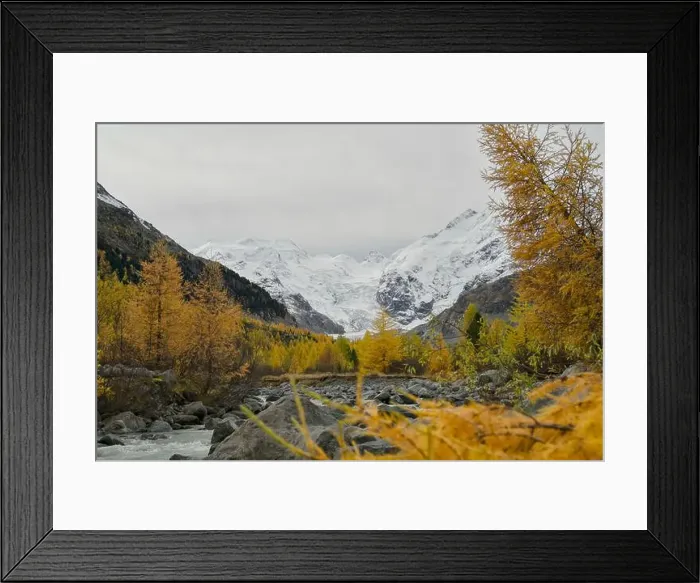 Framed Print : 2yycx5e Framed Print : 2yycx5e