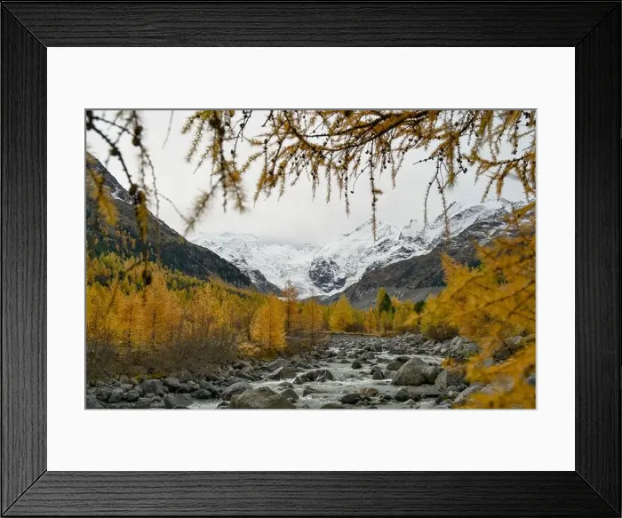 Framed Print : 2yycx7e Framed Print : 2yycx7e