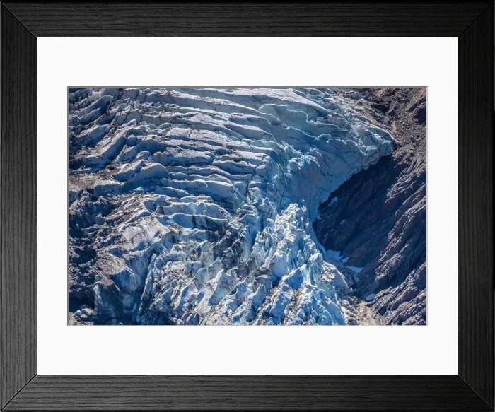 Framed Print : 2yyka0n Framed Print : 2yyka0n