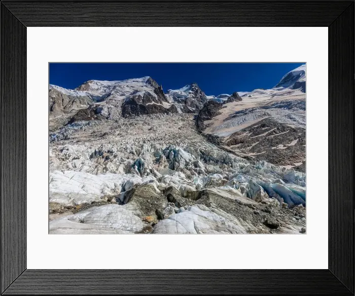 Framed Print : 2yykgha Framed Print : 2yykgha