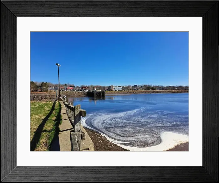 Framed Print : 2s18w2g Framed Print : 2s18w2g