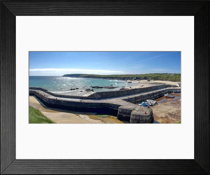 Framed Print : 2s1mn2b Framed Print : 2s1mn2b