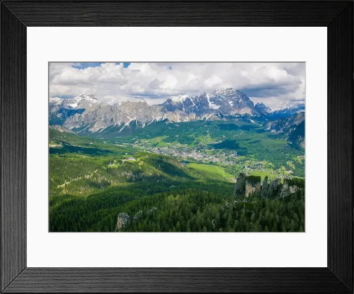 Framed Print : 2s2f61h Framed Print : 2s2f61h