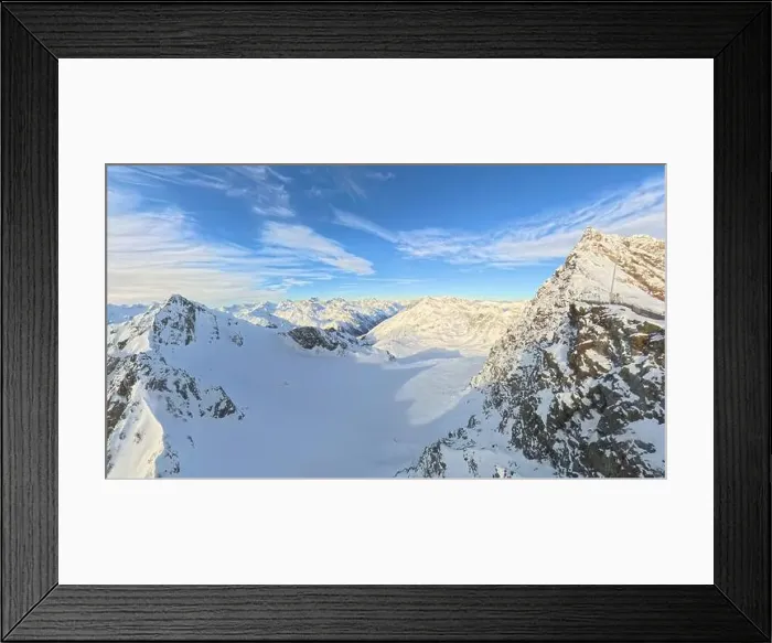 Framed Print : 2s37jjp Framed Print : 2s37jjp