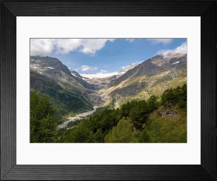 Framed Print : 2s4x9rw Framed Print : 2s4x9rw