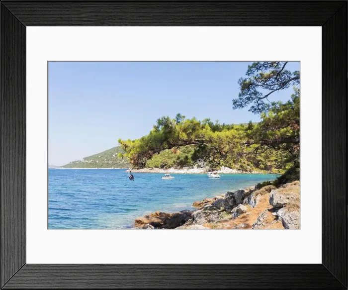 Framed Print : 2s5yhcy Framed Print : 2s5yhcy