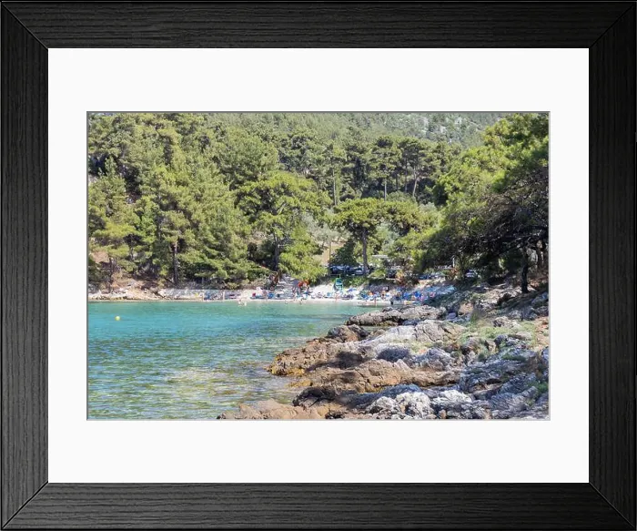 Framed Print : 2s5yhdm Framed Print : 2s5yhdm