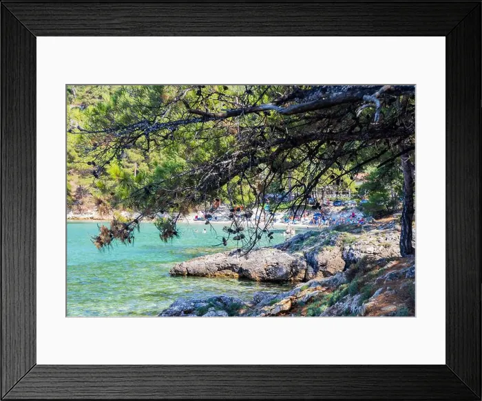 Framed Print : 2s5yhe7 Framed Print : 2s5yhe7