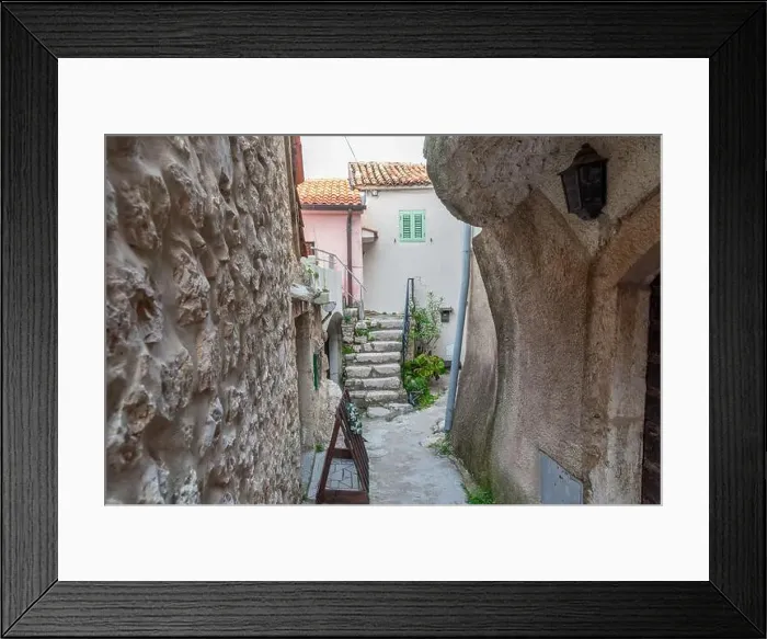 Framed Print : 2s6ayp7 Framed Print : 2s6ayp7