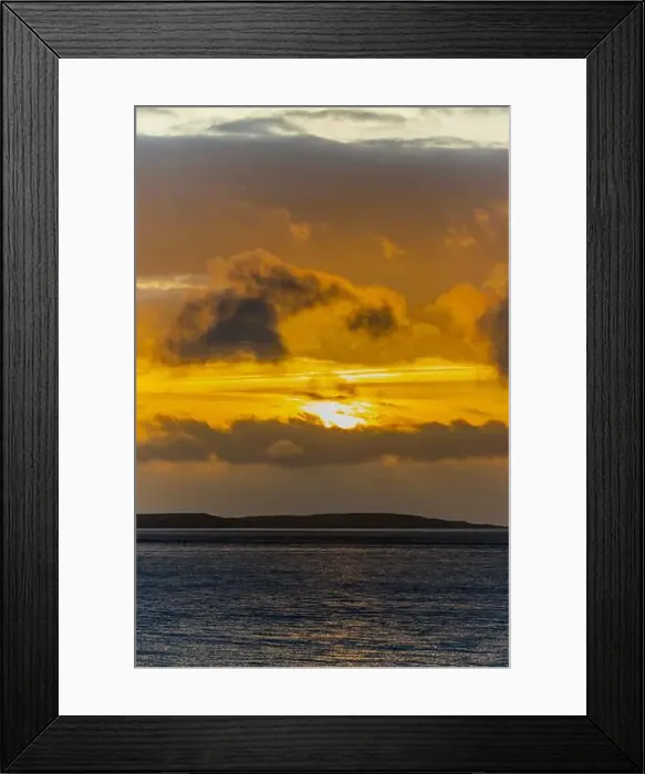 Framed Print : 2s700mt Framed Print : 2s700mt