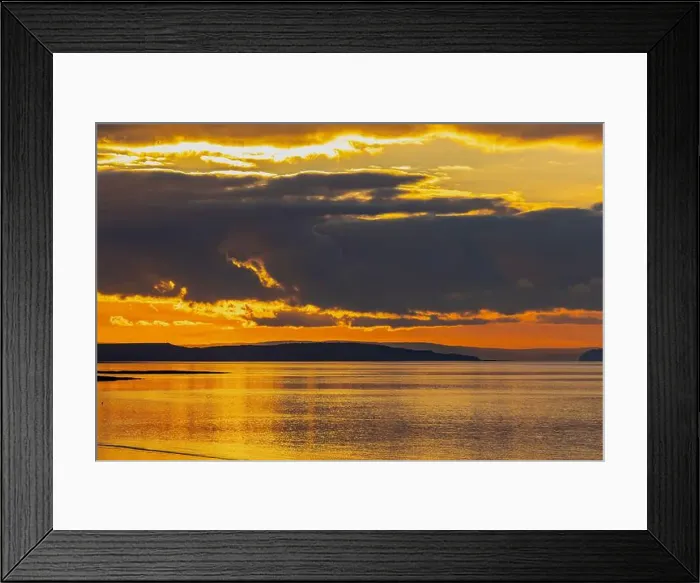 Framed Print : 2s700ye Framed Print : 2s700ye