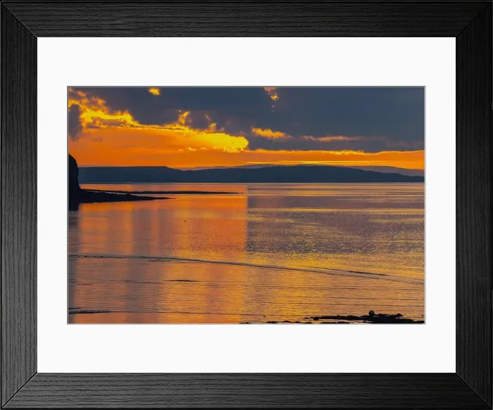 Framed Print : 2s700yw Framed Print : 2s700yw