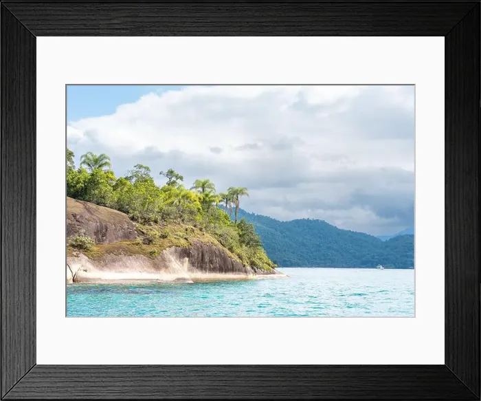 Framed Print : 2s7e0hx Framed Print : 2s7e0hx