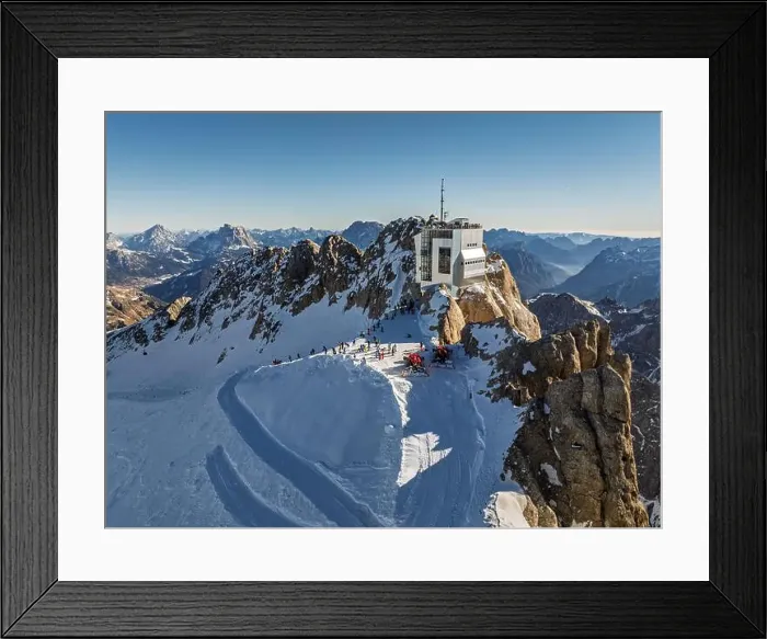 Framed Print : 2s82ee5 Framed Print : 2s82ee5
