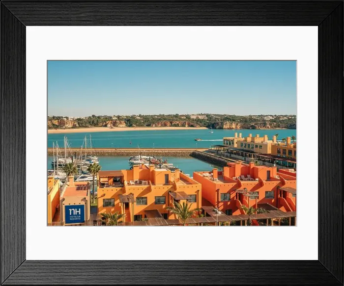 Framed Print : 2s83ya1 Framed Print : 2s83ya1