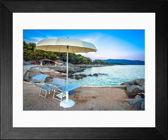 Framed Print : 2s88f8n Framed Print : 2s88f8n