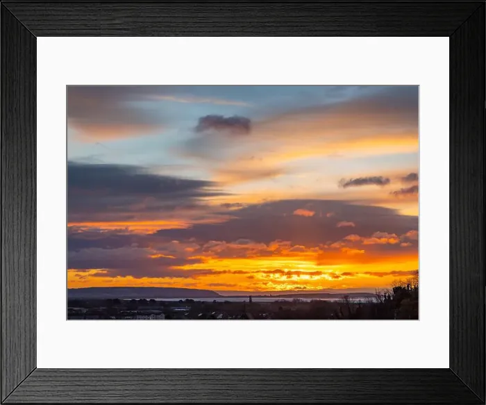 Framed Print : 2s99hkg Framed Print : 2s99hkg