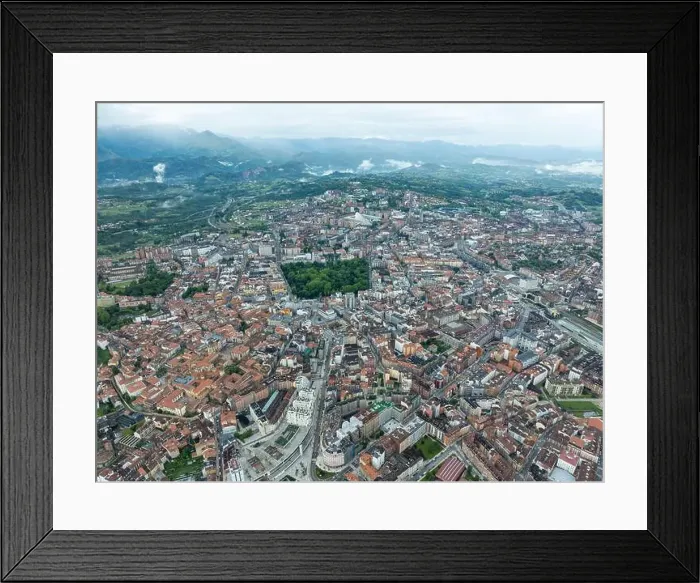 Framed Print : 2s9bkbh Framed Print : 2s9bkbh
