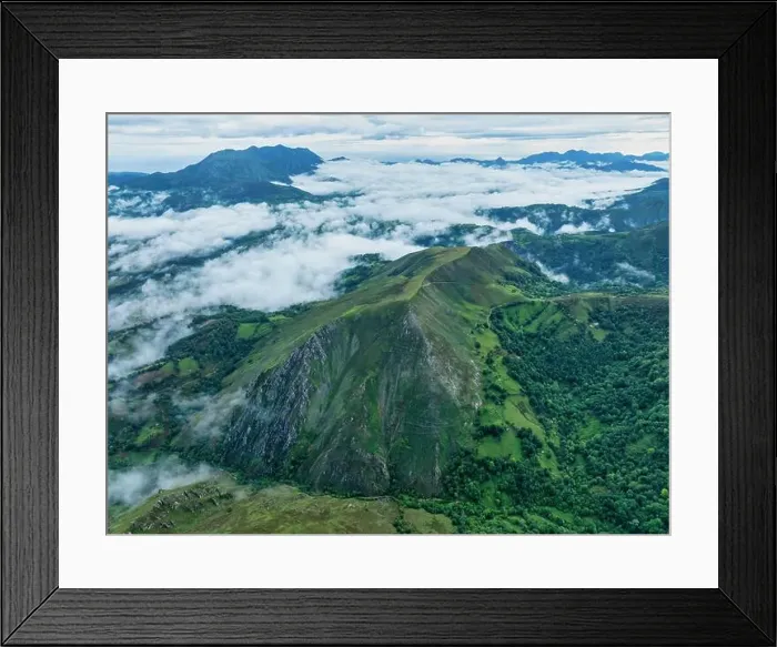 Framed Print : 2s9bm0b Framed Print : 2s9bm0b