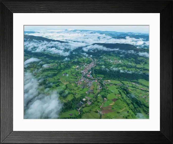 Framed Print : 2s9bm0f Framed Print : 2s9bm0f