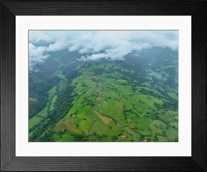 Framed Print : 2s9bm5a Framed Print : 2s9bm5a