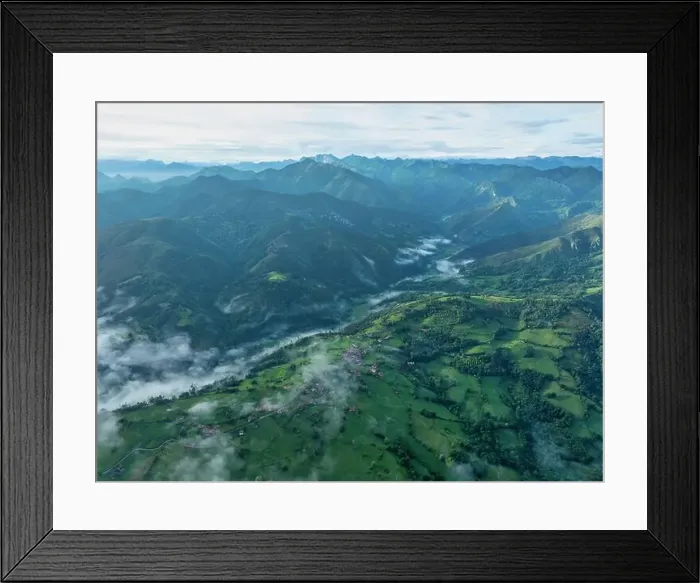 Framed Print : 2s9bm5h Framed Print : 2s9bm5h