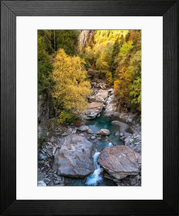 Framed Print : 2sb8c3r Framed Print : 2sb8c3r