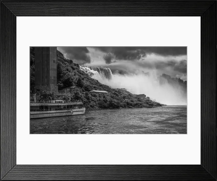 Framed Print : 2se8333 Framed Print : 2se8333